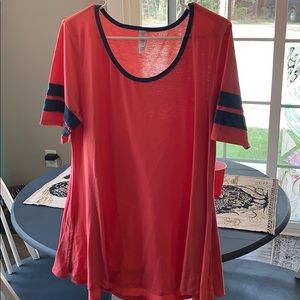XL LulaRoe perfect t